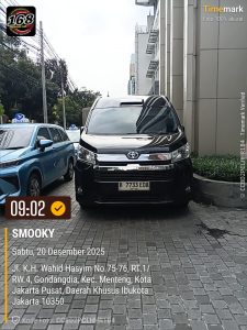 rental hiace premio, sewa hiace premio, rental hiace luxury