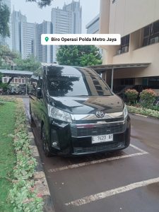 rental hiace premio, sewa hiace premio, rental hiace luxury